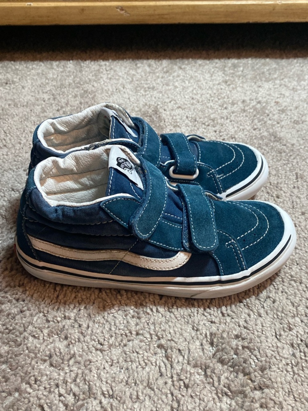 Vans Kids Navy High-Top Velcro Sneakers with White Stripe